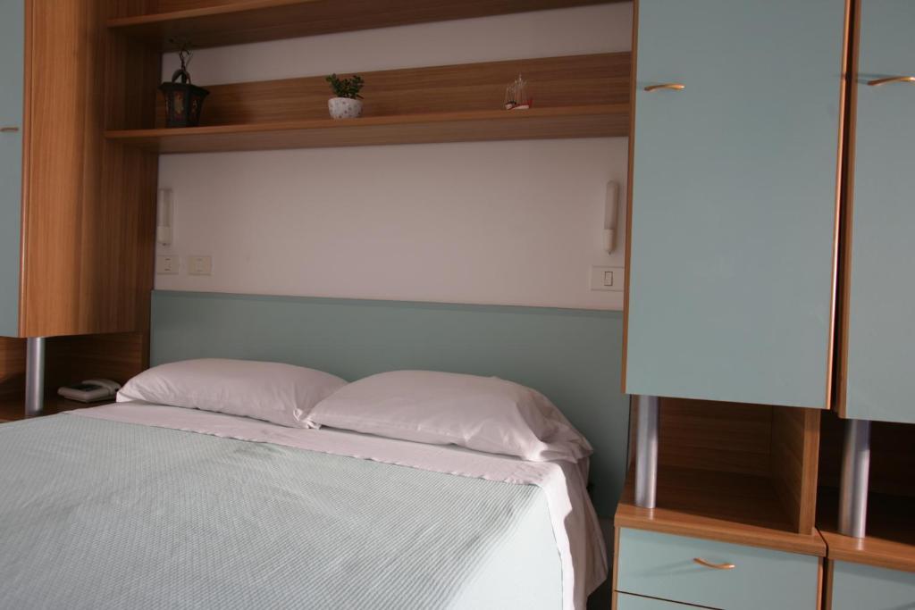 Hotel Atlantic Senigallia Værelse billede