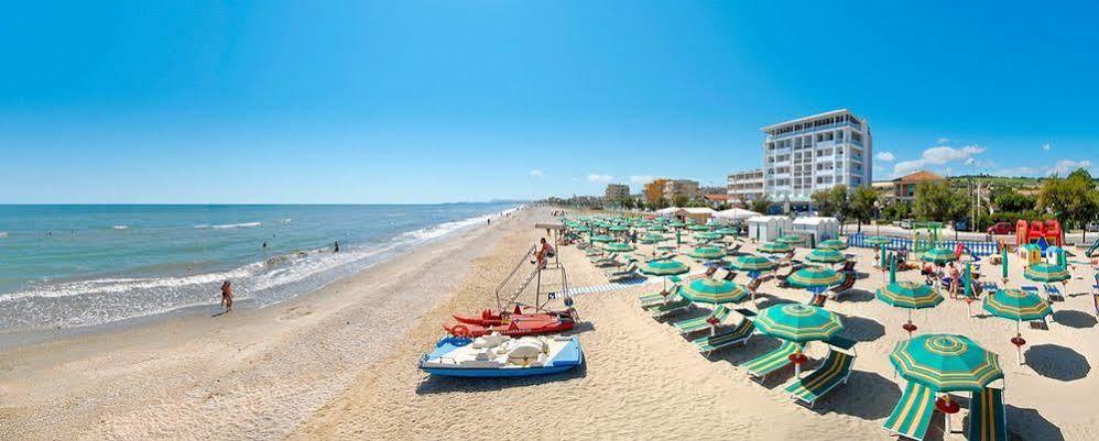 Hotel Atlantic Senigallia Eksteriør billede